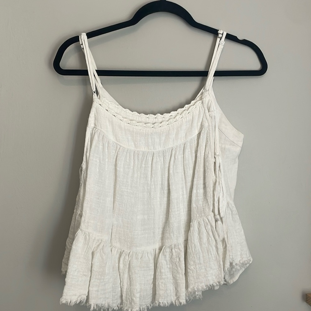 White tank
